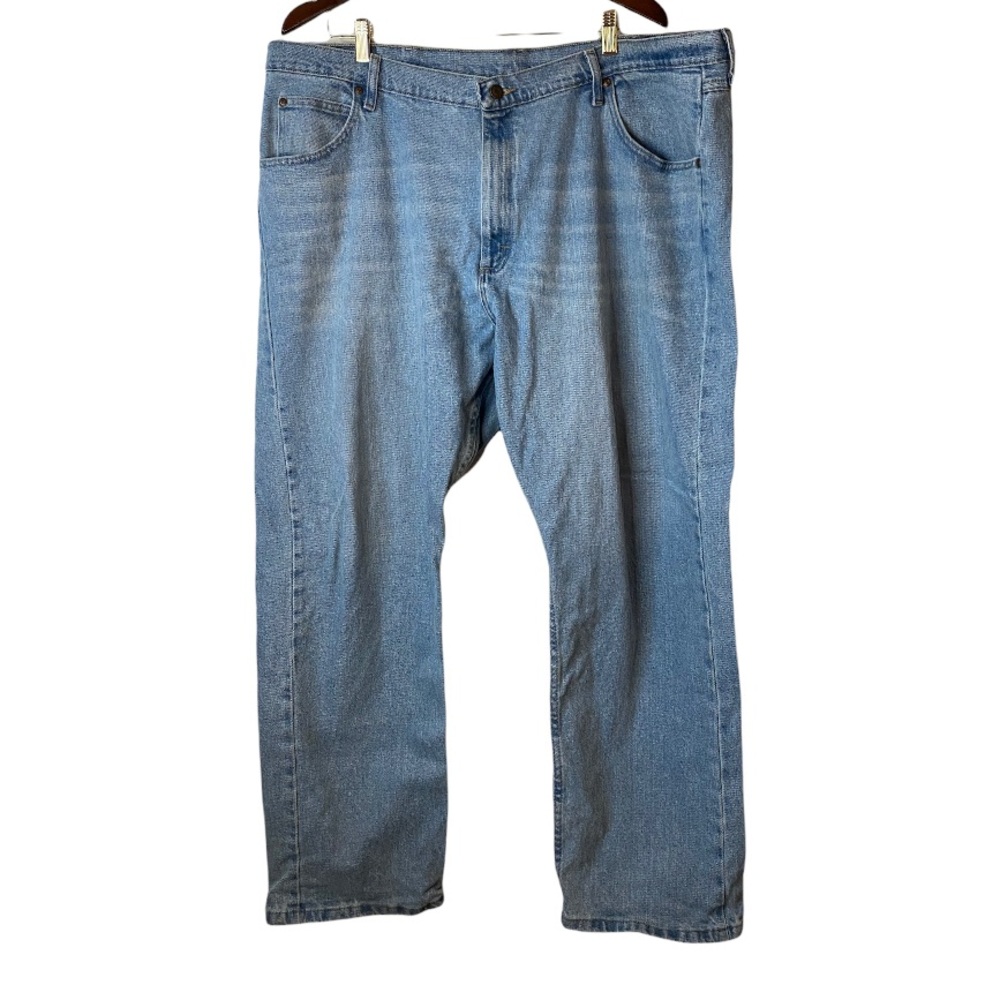 Wrangler Men’s Jeans Size 42x30 Light Wash Straight Leg Denim Casual Work Pants
